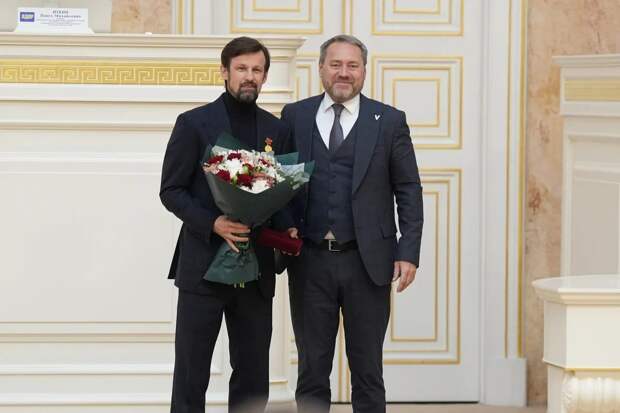 Главный тренер «Зенита» Семак принимает поздравления с юбилеем