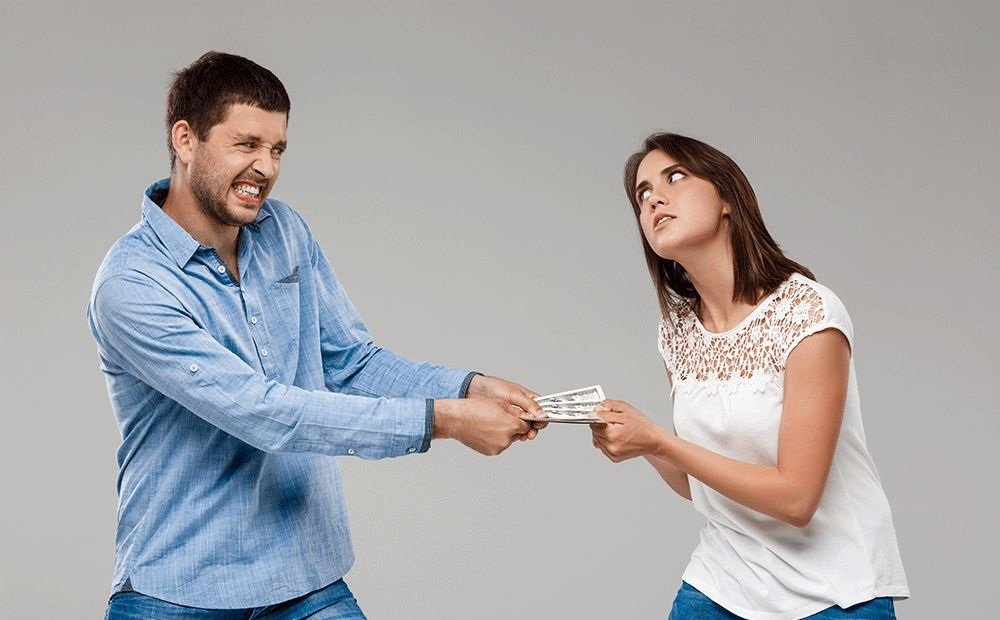 Должен ли муж содержать жену?