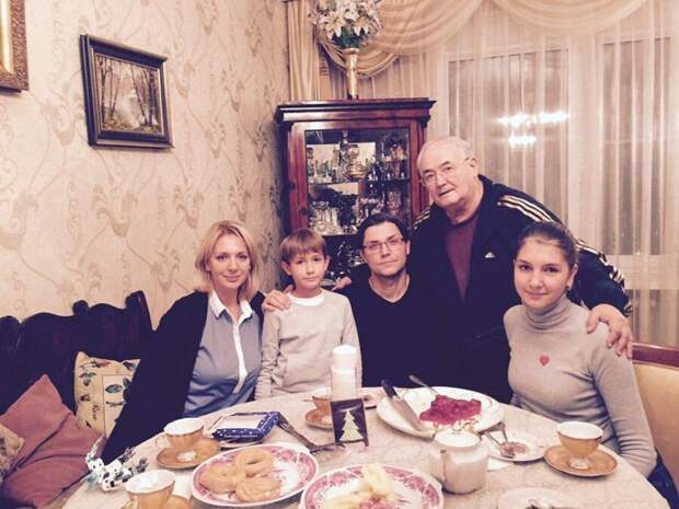 Всеволод Шиловский с семьей