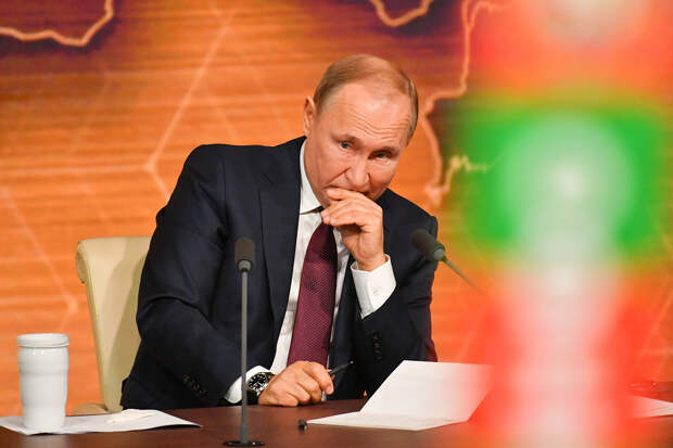 Должна ли Россия помогать Донбассу
