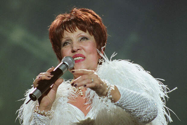 Стало известно о госпитализации известной российской певицы