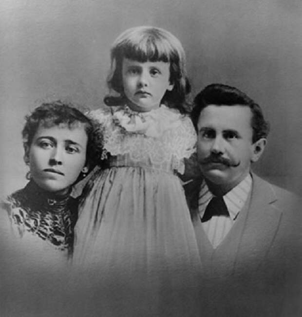 Уильям Портер с семьей. 1890-е годы Уильям Портер с семьей. 1890-е годы