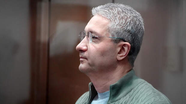 Приставы взыскали с экс-замминистра обороны Тимура Иванова более 4 млрд рублей