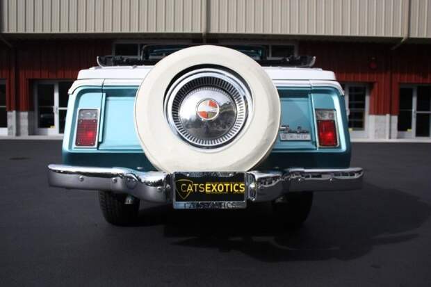 На аукцион выставлен Jeep Jeepster Commando Convertible (53 фото)