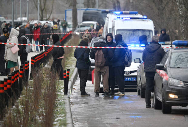 В России обвинили родителей в нападениях подростков на школы