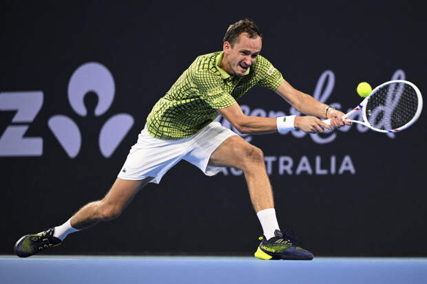 Тренер Янчук: Медведев за счет характера прошел в четвертый круг Australian Open