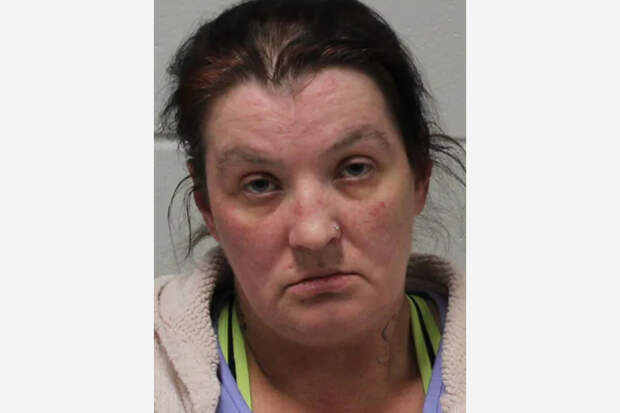 Мать вырезала ребенка из утробы 22-летней дочери