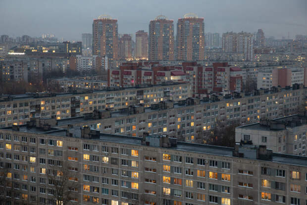 В Петербурге в июне снизились цены на вторичное жилье