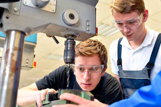 Более 70% компаний в России готовы брать выпускников СПО без опыта