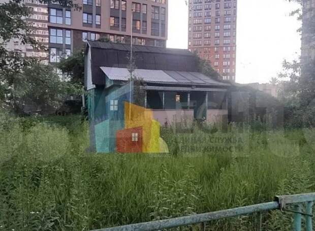 В Туле продают участок в 6,5 соток в Центральном районе с возможностью ипотеки