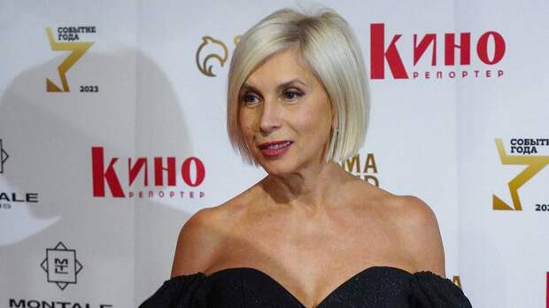 Певица Алена Свиридова впервые стала бабушкой