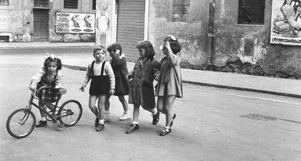 Восхитительные черно-белые фото послевоенного Рима