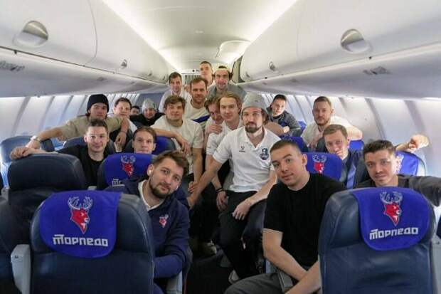 «Торпедо» вылетело из Череповца после 14-часовой задержки рейса