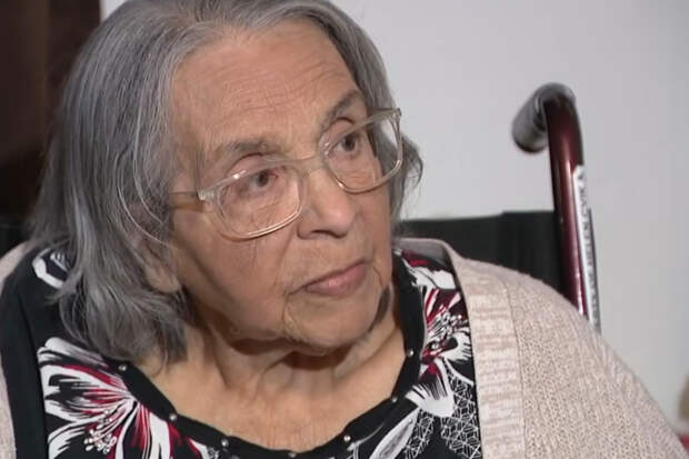 Страховая компания четырежды объявила умершей живую женщину