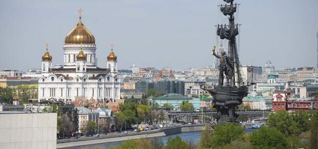 Один из выходов "Кропоткинской" закроют из-за прибытия мощей Петра и Февронии. Фото: mos.ru