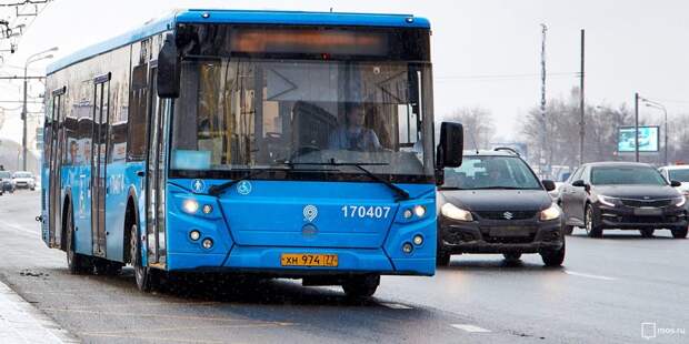 Маршруты автобусов №286 и 603 изменены из-за подтопления Малахитовой улицы