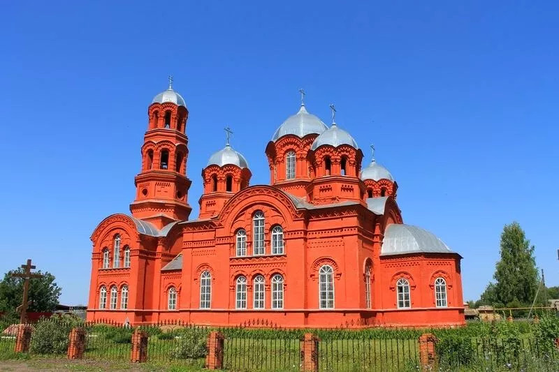 Храм Святых апостолов Петра и Павла в селе Елово, Пермский край Храм Святых апостолов Петра и Павла в селе Елово, Пермский край - РИА Новости, 1920, 11.07.2025