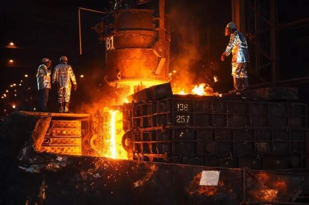 «Охлаждение» российской экономики ЦБ привело к массовым сокращениям