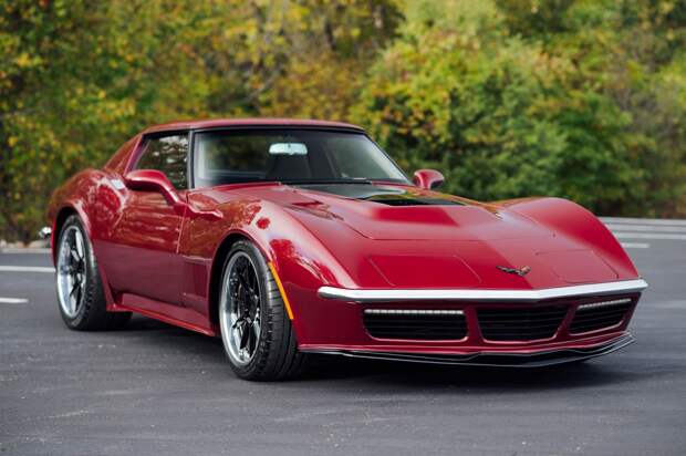 Рестомод Chevrolet Corvette с современными обновлениями