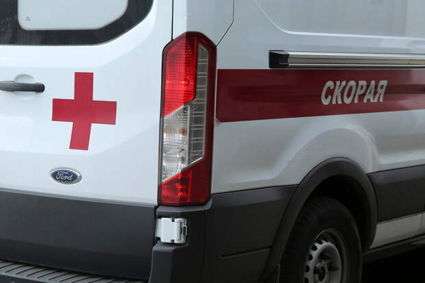 Годовалая девочка доставлена в больницу после падения на нее шкафа в Москве