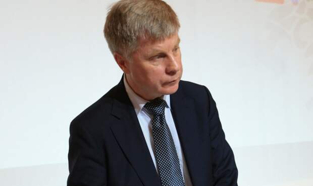 "Интересно, за кого болел Толстых в Суперкубке?"