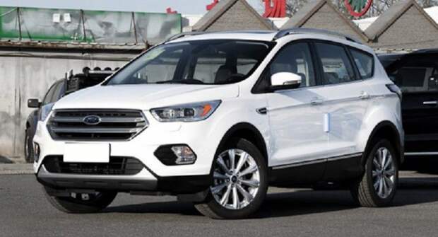 В Сети появились новые изображения обновлённого кроссовера Ford Kuga