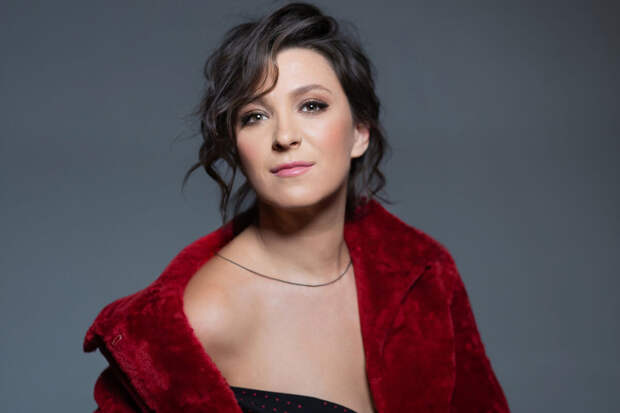 Актриса Олеся Железняк назвала Анастасию Заворотнюк настоящей звездой