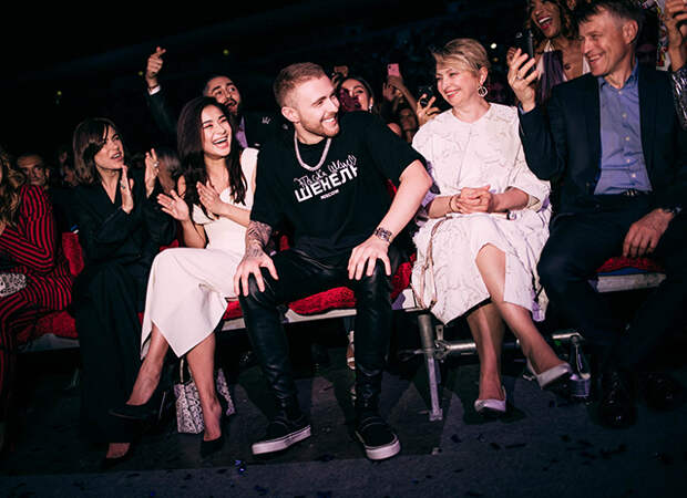 Егор Крид с родителями