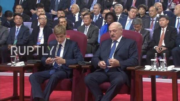 Младший сын Лукашенко – Николай, принял участие с отцом в саммите ШОС. Фото: Ruptly