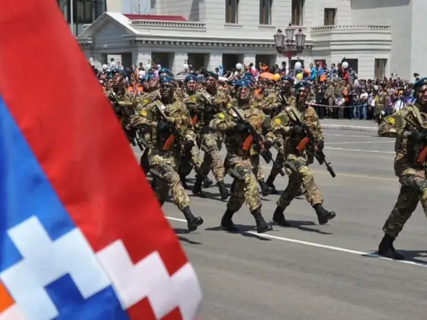 В Армении назрела бархатная революция. Повод - Нагорный Карабах