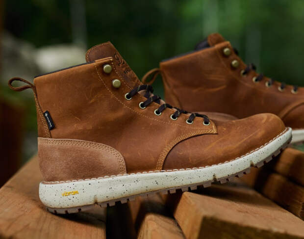 Danner Logger 917 Boots Huckberry limited edition