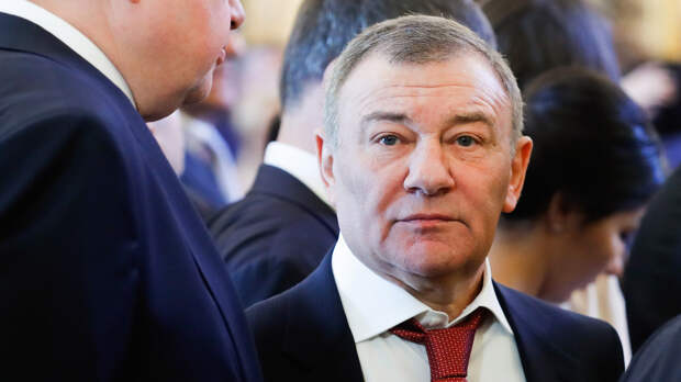 Вооруженный захват: как Аркадий Ротенберг делит недвижимость в Европе с бывшей женой