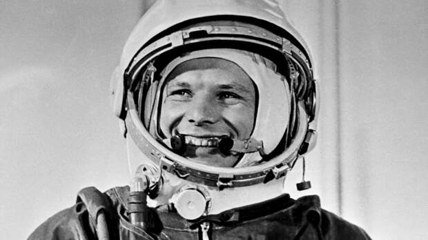 Чуть не погиб в полете: 65 лет назад Гагарин стал первым человеком в космосе