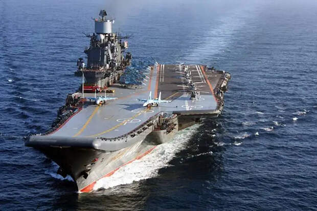 На Северном флота началось формирование авиакрыла тяжёлого авианесущего крейсера «Адмирал Кузнецов»