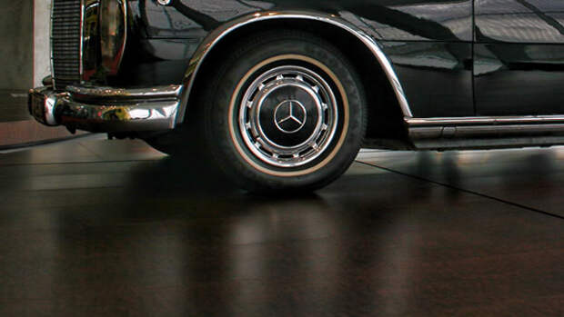 Раритетный кабриолет Mercedes-Benz выставили на продажу в Твери