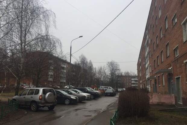 Пять домов в 19-м мкр расселят в первую очередь Пять домов в 19-м мкр расселят в первую очередь