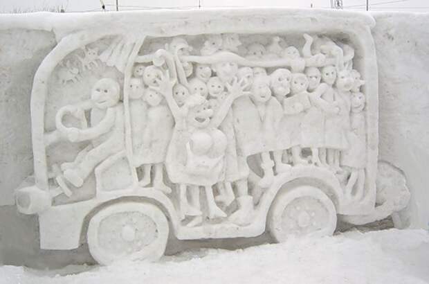 переполнный автобус, история