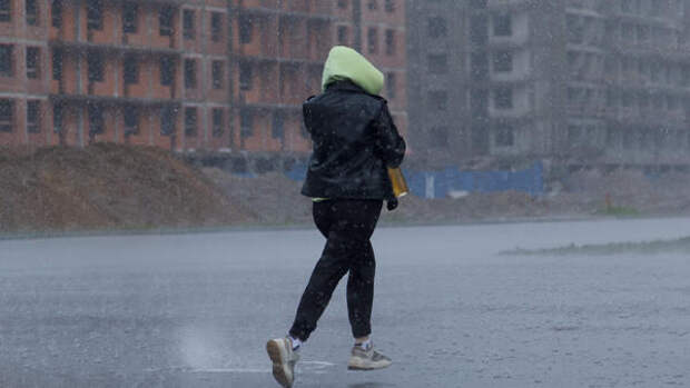 Заморозки вместо зноя? Климатолог РАН рассказал об экстремальных погодных качелях летом 2026