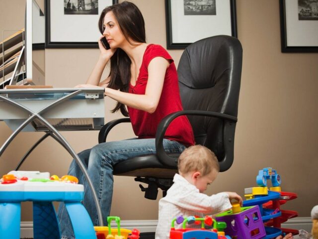 как совмещать работу дома и материнство работа
