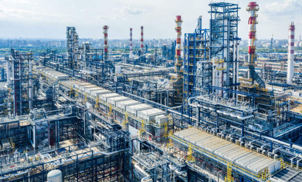 «Газпром нефть» будет изготавливать сырье для производства фармсубстанций