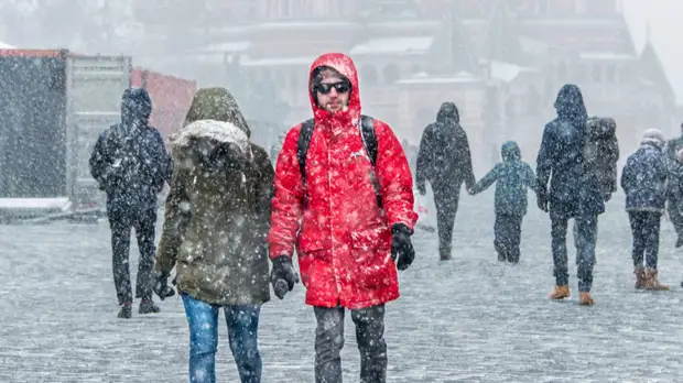 Опрос: более 60% россиян не используют полностью положенный срок отпуска к 31 декабря