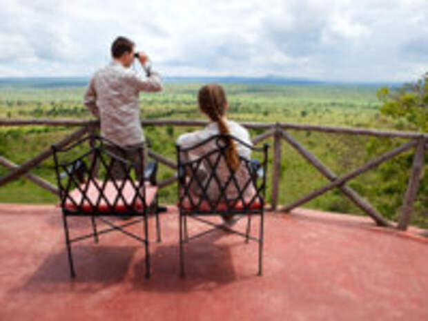 Танзания. Safari vacation. beautiful national park of Tarangire in Tanzania from balcony in lodge. Фото Shalamov - Depositphotos