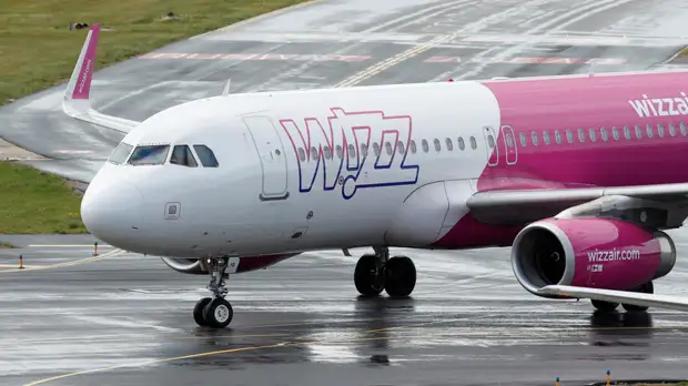 Самолёт Будапешт — Москва вернулся в аэропорт вылета после посадки в Киеве