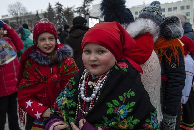 Фестиваль вареников в белгороде 2024. Колядки. Колядки на фестиваль вареников. Фестиваль вареников щедровки. Праздник вареников в Белгороде.