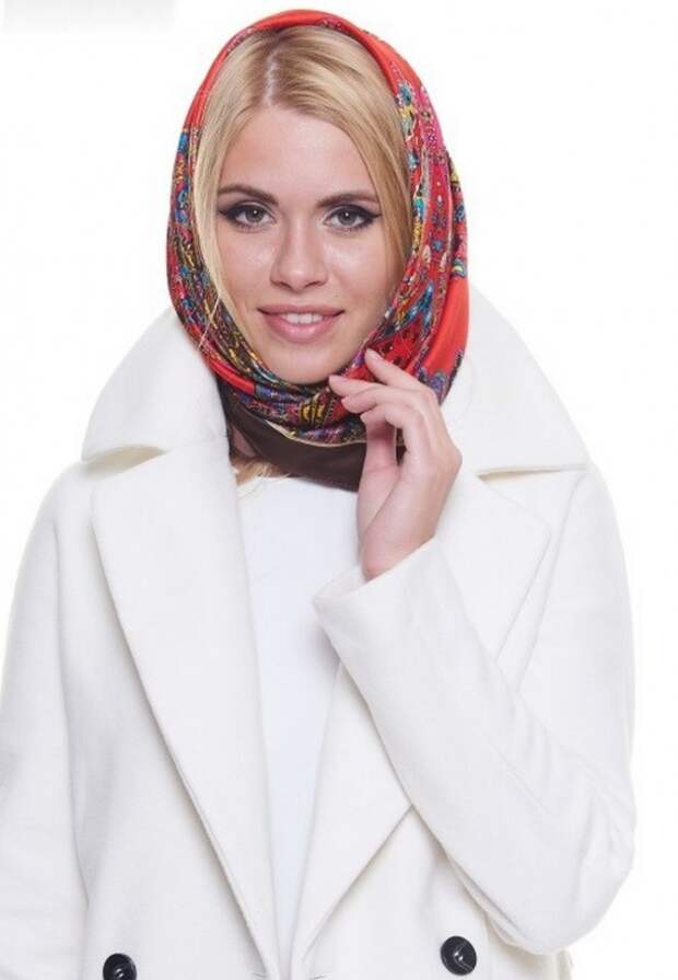 Красиво завязывать платок на голову зимой