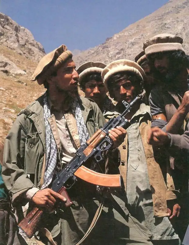 Оружие афганских душманов. Самозарядные винтовки и автоматы