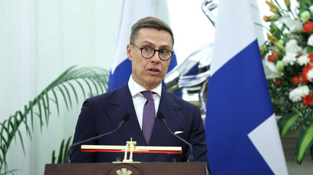 Стубб сообщил о негативных последствиях от снятия санкций с нефти РФ для Украины