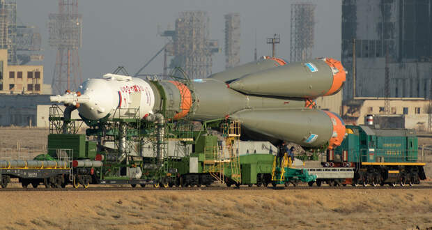 Старт космического корабля Союз МС-12