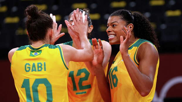 Бразильские волейболистки вышли в финал Олимпиады  Бразильские волейболистки вышли в финал Олимпиады