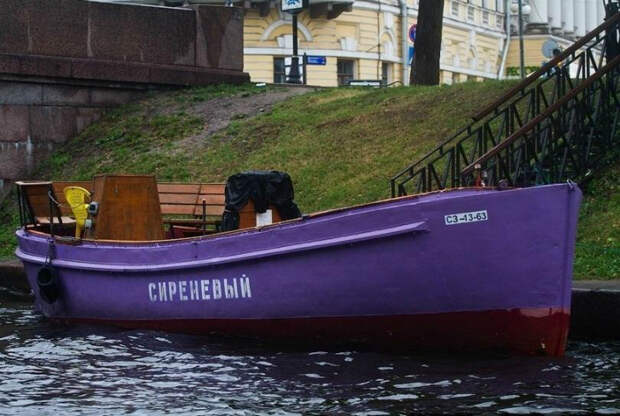 «Оригинальное» название.